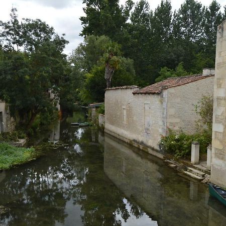 Le Moulin De Bassac Bed and Breakfast Exterior foto